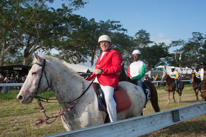 Fun, frivolity, fashion and fillies. Kiwanis Race Day never ceases to please.
